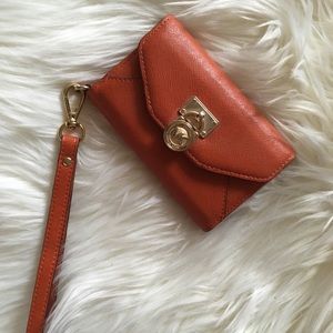 Mini Michael Kors card holder & cell compartment